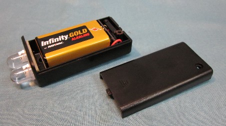 2 watt mini flashlight open case